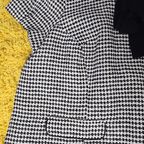 Mod Style Wool Dress - Picture 2 of 4